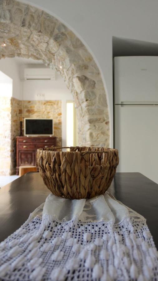 Laina Traditional Guest House Apérathos エクステリア 写真